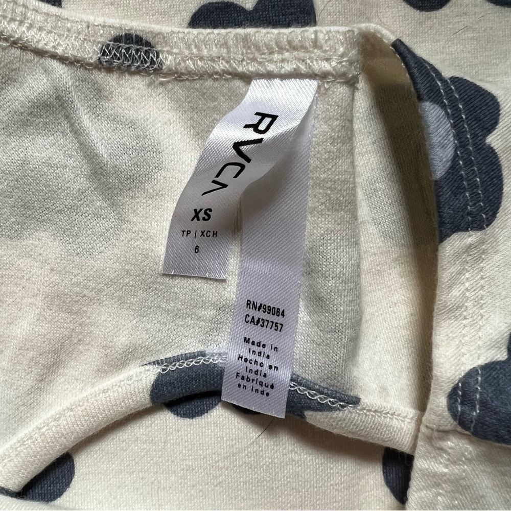 SOLD RVCA gogo mini dress white and blue 70s style size XS - Picture 7 of 7
